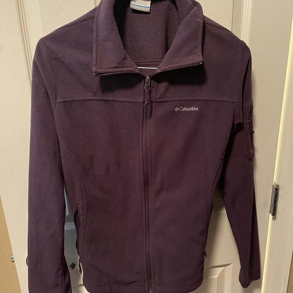 Columbia Jackets & Blazers - Columbia fleece